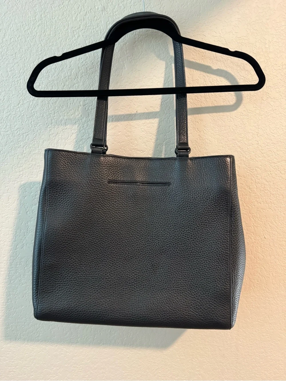 Dagne Dover Black Pebbled Leather Tote.  Medium size   Like new